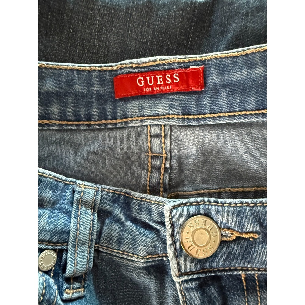 Guess Los Angeles Floral Embroidered Skinny Jeans Medium Wash Blue Size 27x27 - Picture 2 of 6